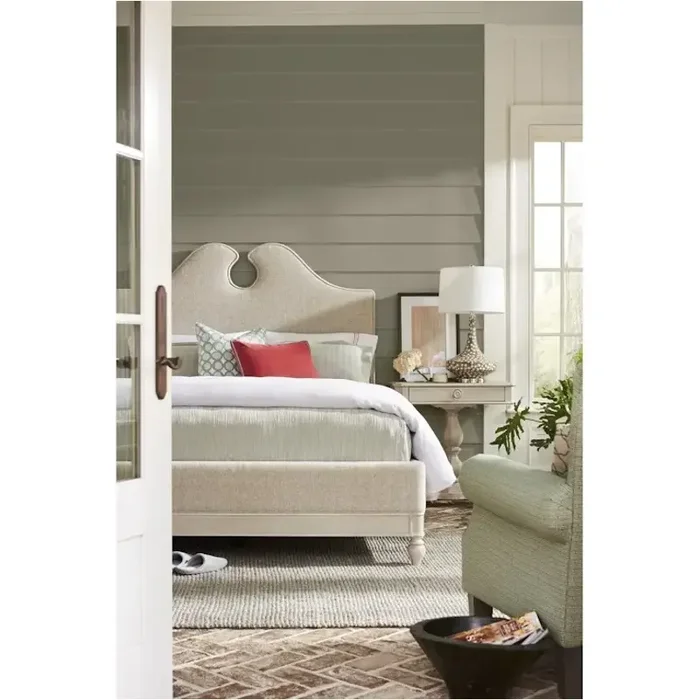 795320 Universal Furniture Bungalow King Or Eastern King Boat House Bed