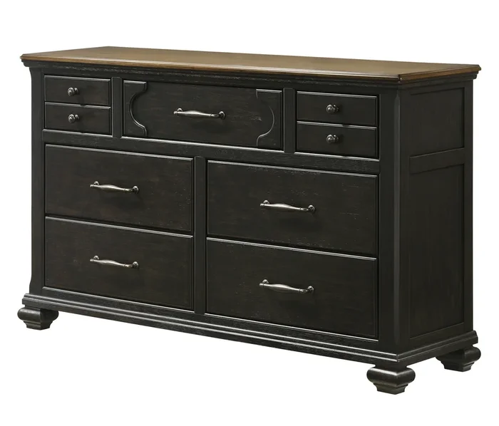 Hamilton – Dresser