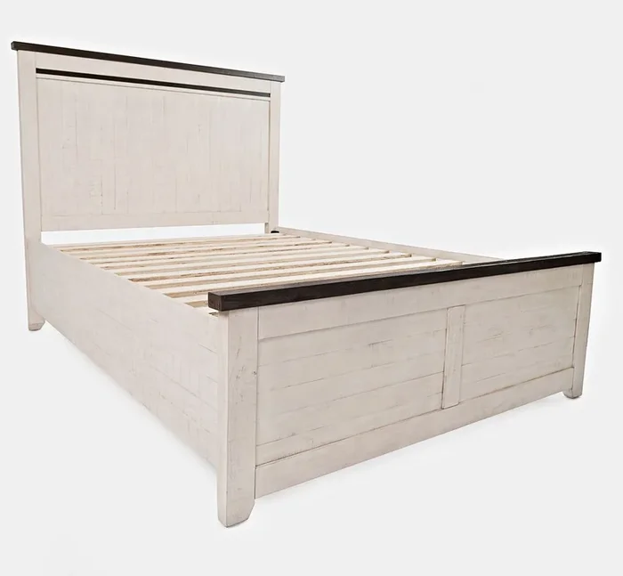 Madison County Panel Bed (Vintage White)