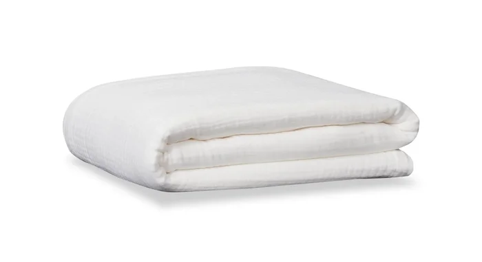 Veranda & Grove 4-Layer Queen Cotton Blanket – White | Couverture Veranda & Grove en coton à 4 couches pour grand lit – blanche